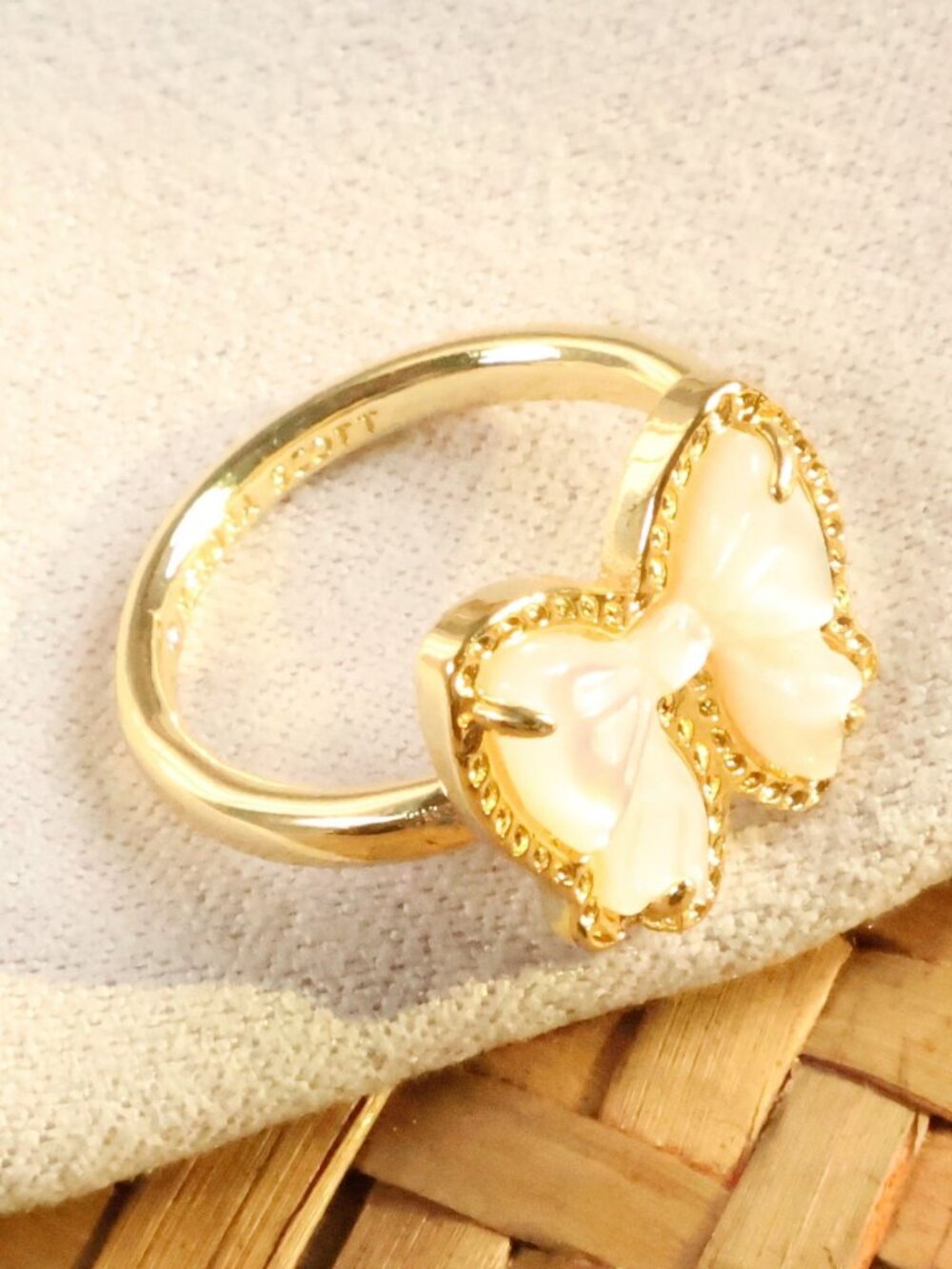 Authentic Kendra Scott Haley Bow Band Ring #7